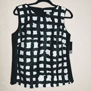 NWT Liz Clairborne sleeveless black/white blouse M